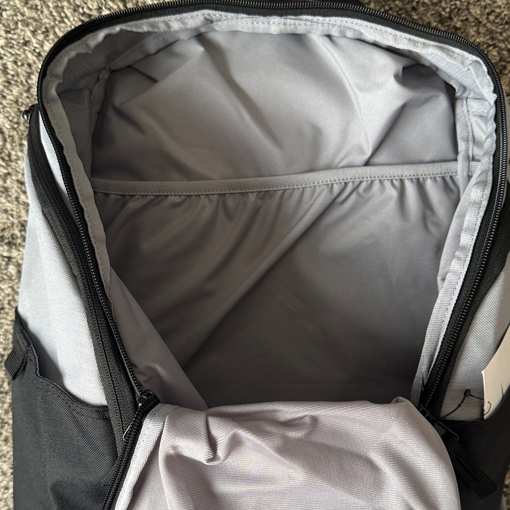 Nike Men's Elite Pro Backpack⭐️ - Picture 3 of 4